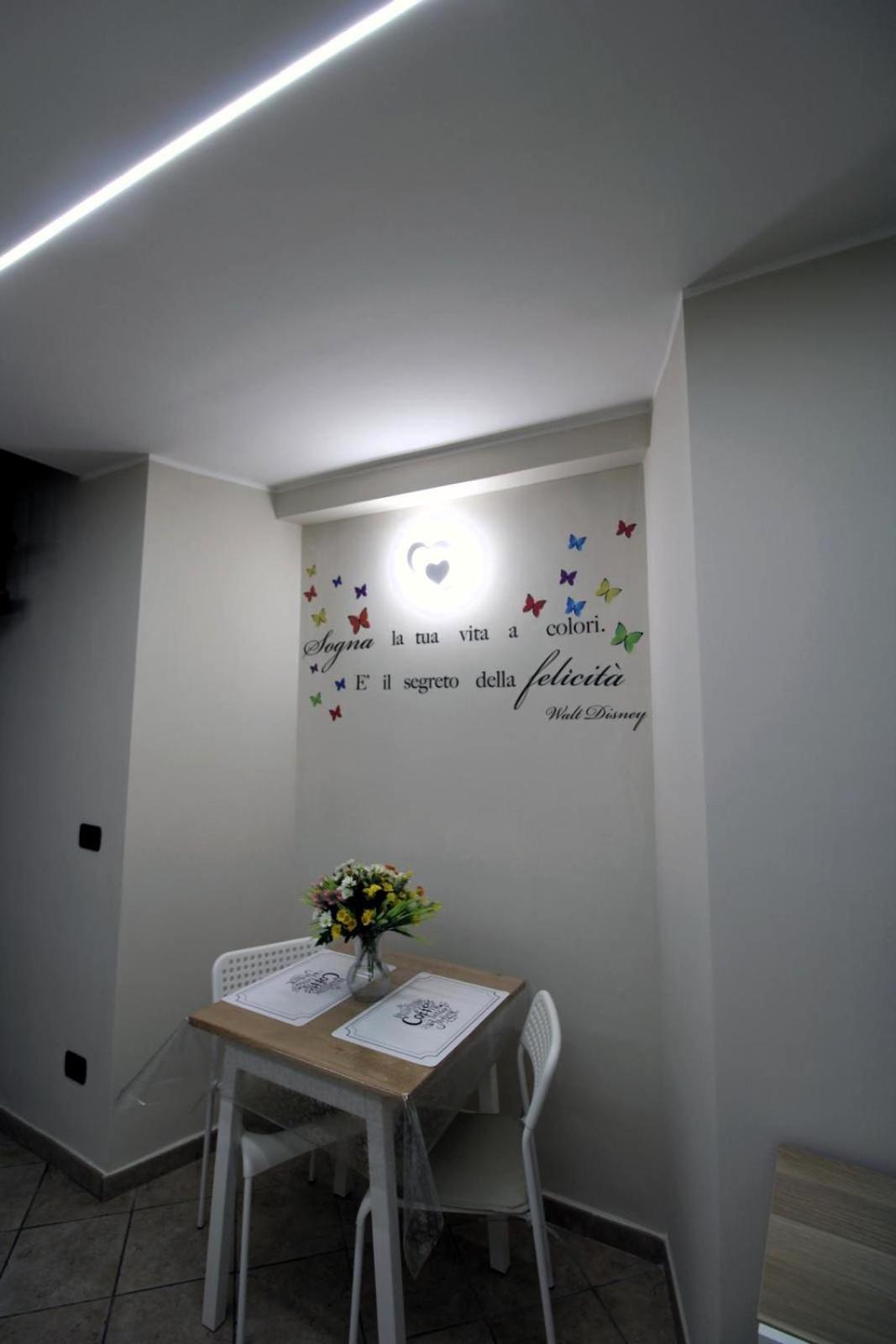 Lizzy'S House Apartment Naples Exterior photo